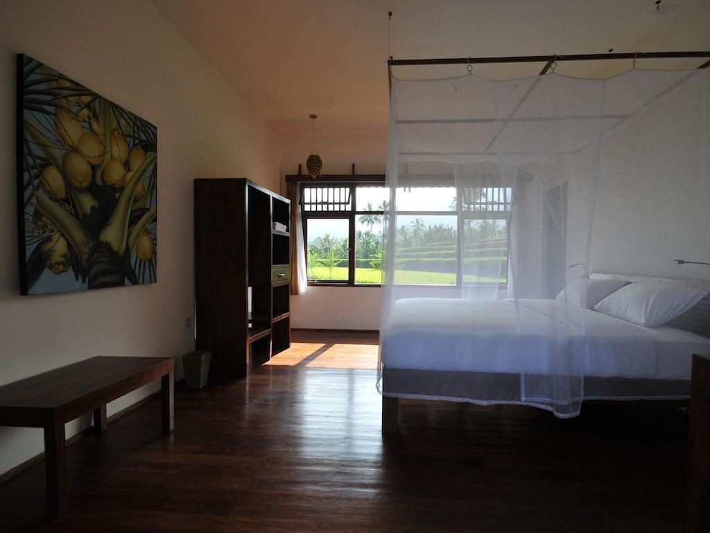 Lesong Hotel And Restaurant Munduk Szoba fotó